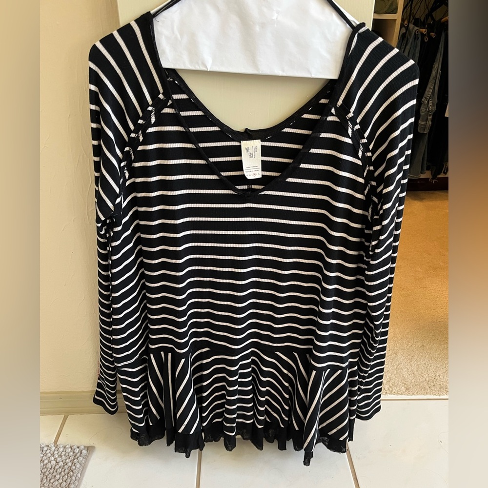 Size medium Free people too